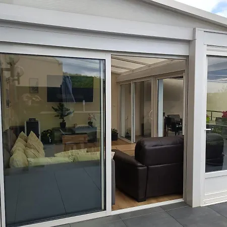 Logement Agreable De Plain-Pied Avec Terrasse